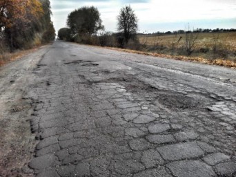 Автодорога из Северодонецка на Старобельск &ndash; самая проблемная в области - облавтодор