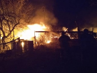 Житлові квартали кількох міст Луганщині зазнали потужних ударів